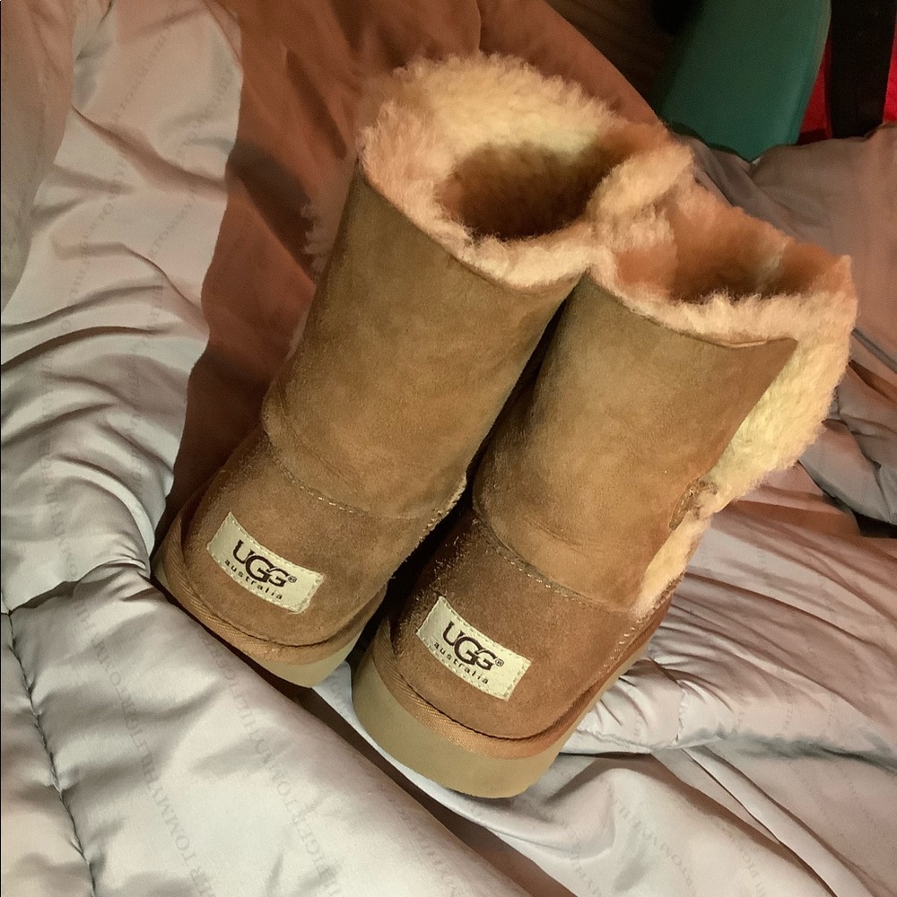 Uggs boots